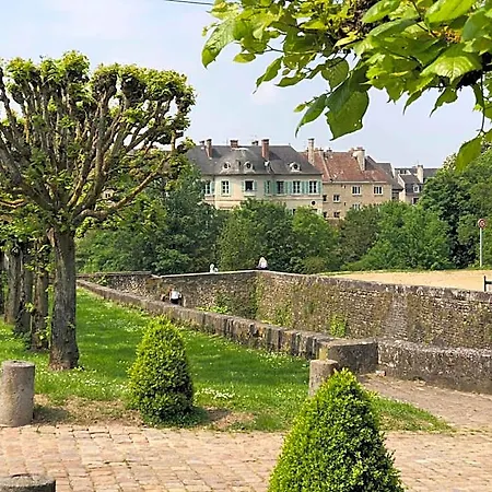 Panzió Castel Saint-leonard