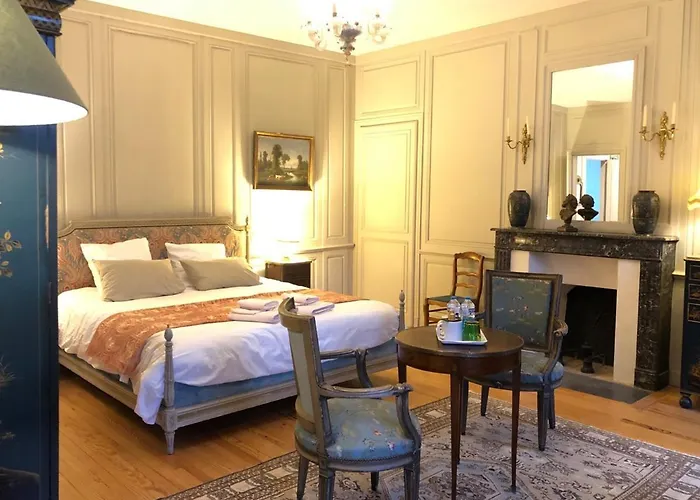 فندق مبيت وإفطار Castel Saint-leonard